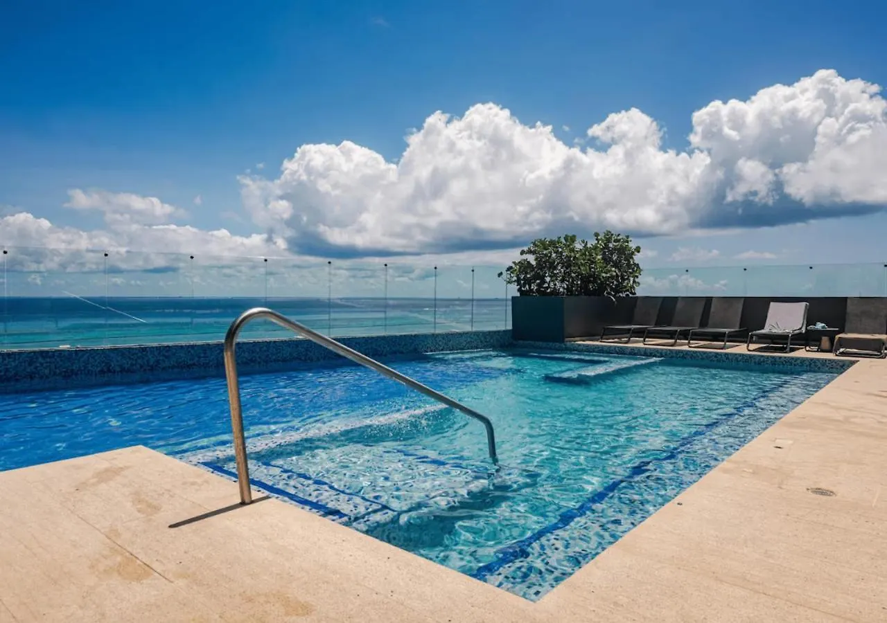 Luxury 1Br Condo Prime Location Playa del Carmen 0*,  Mexiko