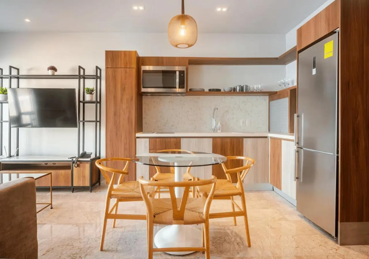 Luxury 1Br Condo Prime Location Playa del Carmen Mexiko